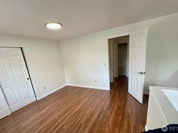 10900 SE 219th Place, Kent WA 98031