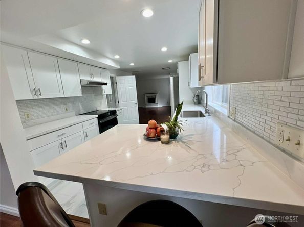 10900 SE 219th Place, Kent WA 98031
