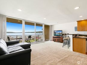 9520 Rainier Avenue S 202, Seattle WA 98118