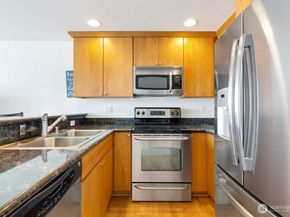 9520 Rainier Avenue S 202, Seattle WA 98118