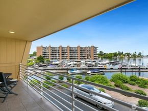 9520 Rainier Avenue S 202, Seattle WA 98118