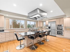 10316 NE 153rd Place, Bothell WA 98011