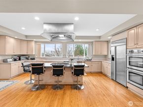 10316 NE 153rd Place, Bothell WA 98011