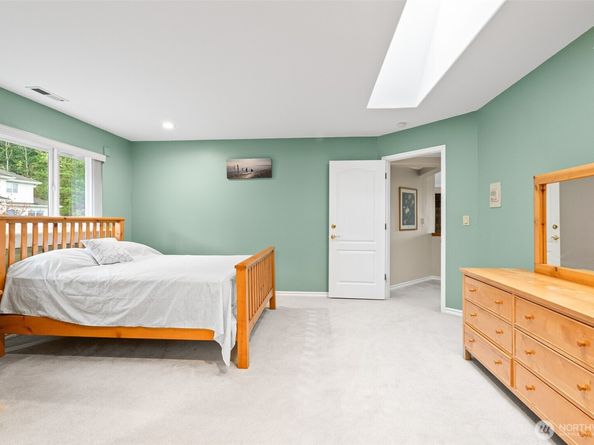 10316 NE 153rd Place, Bothell WA 98011