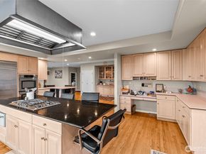 10316 NE 153rd Place, Bothell WA 98011