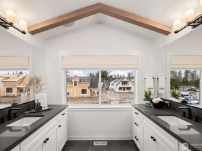 13472 (HS 8) NE 112th Place, Redmond WA 98052