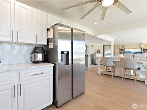 3415 Garden Avenue N, Renton WA 98056