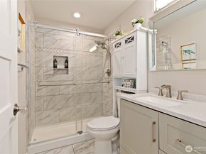 3415 Garden Avenue N, Renton WA 98056
