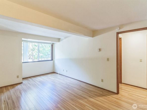 921 Pershing Avenue 203, Bremerton WA 98312