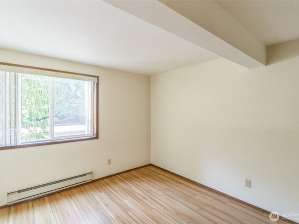 921 Pershing Avenue 203, Bremerton WA 98312