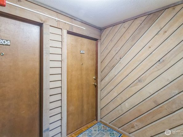 921 Pershing Avenue 203, Bremerton WA 98312
