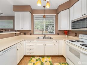 15150 140th Way SE V104, Renton WA 98058