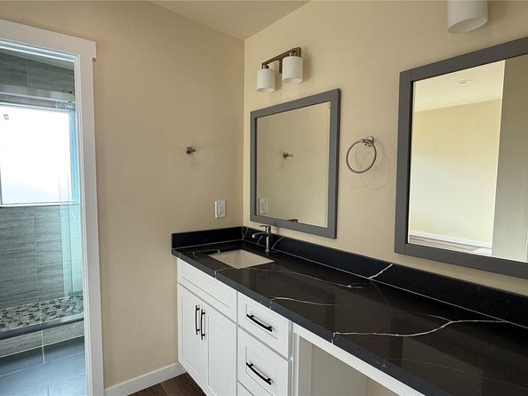 9025 38th Avenue S, Seattle WA 98118