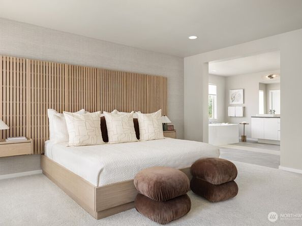 24211 118th Place SE, Kent WA 98030