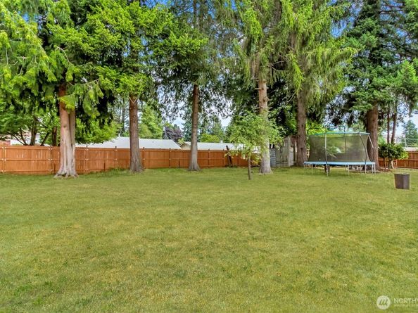 838 S 316th Street, Federal Way WA 98003