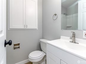 838 S 316th Street, Federal Way WA 98003
