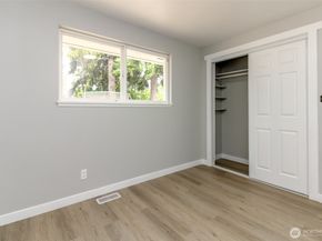 838 S 316th Street, Federal Way WA 98003