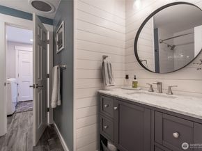 2656 168th Avenue NE, Bellevue WA 98008