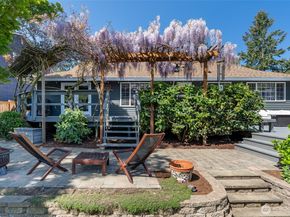 2656 168th Avenue NE, Bellevue WA 98008