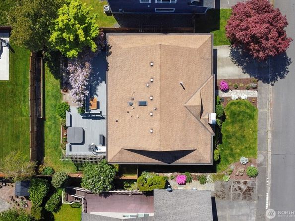 2656 168th Avenue NE, Bellevue WA 98008