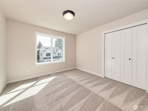 5077 NW Cedarside Loop, Silverdale WA 98383