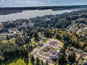 5077 NW Cedarside Loop, Silverdale WA 98383