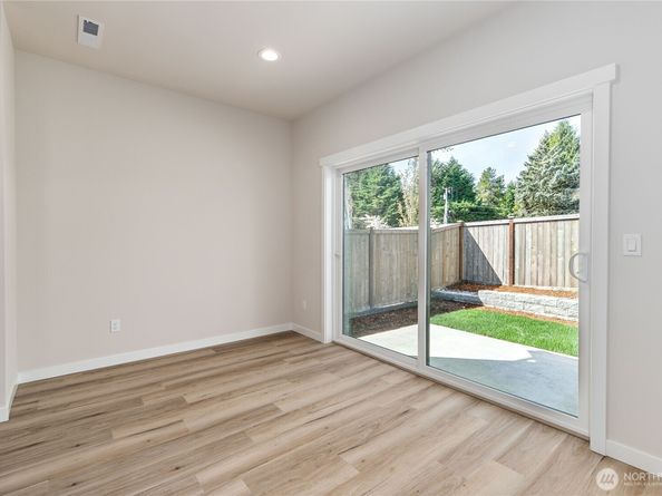 5077 NW Cedarside Loop, Silverdale WA 98383