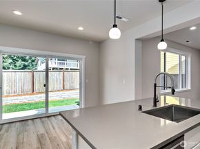 5077 NW Cedarside Loop, Silverdale WA 98383