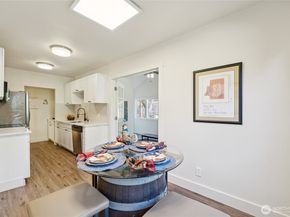 817 SW 158th Street, Burien WA 98166