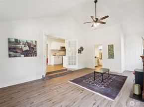 817 SW 158th Street, Burien WA 98166