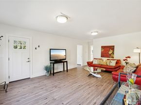 817 SW 158th Street, Burien WA 98166