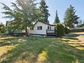 817 SW 158th Street, Burien WA 98166