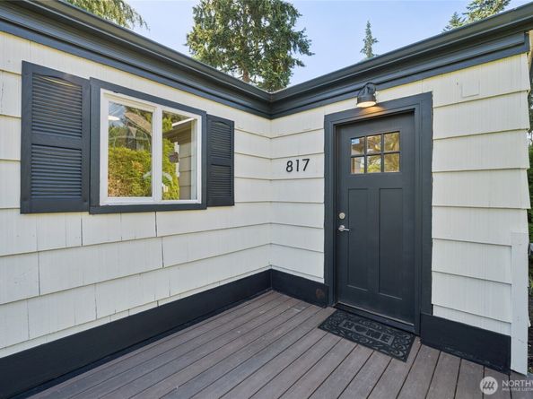 817 SW 158th Street, Burien WA 98166