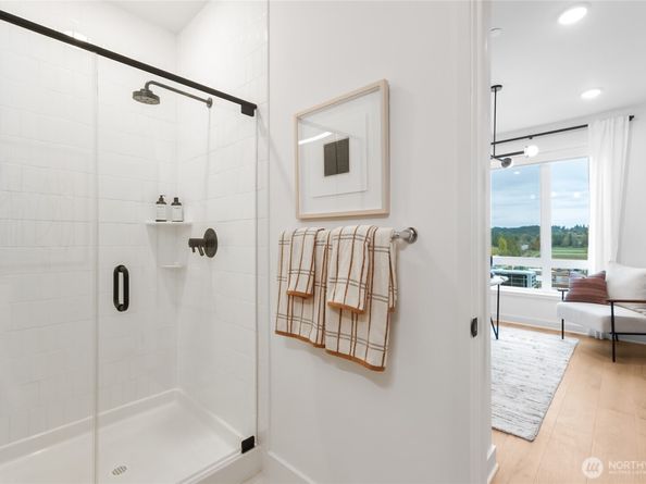 12237 137th Place NE 2806, Redmond WA 98052
