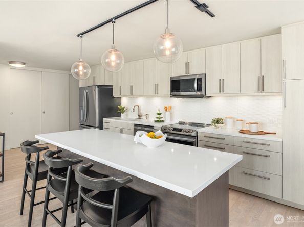 1120 8th Avenue 1203, Seattle WA 98101