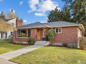 3309 W Thurman Street, Seattle WA 98199