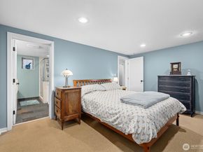 3309 W Thurman Street, Seattle WA 98199