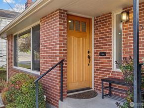 3309 W Thurman Street, Seattle WA 98199