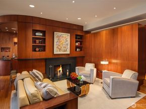 415 Shoreland Drive SE, Bellevue WA 98004
