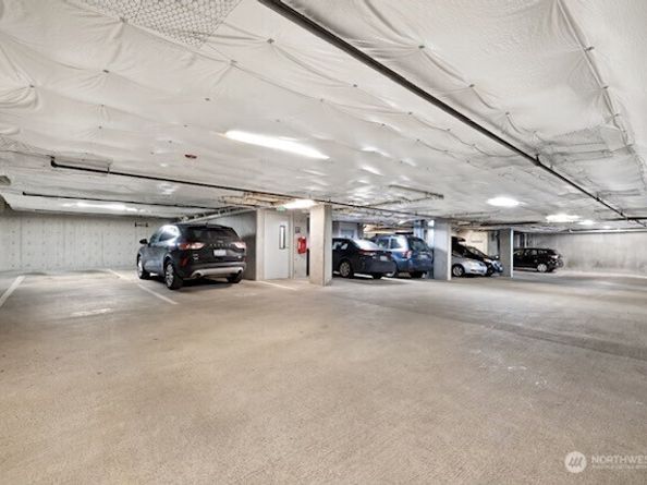 12334 31st Avenue NE 305, Seattle WA 98125