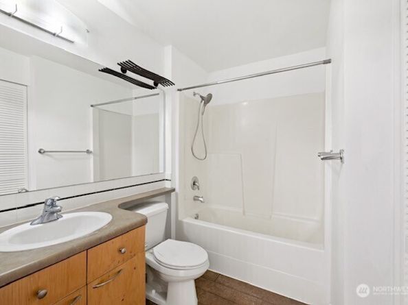 12334 31st Avenue NE 305, Seattle WA 98125