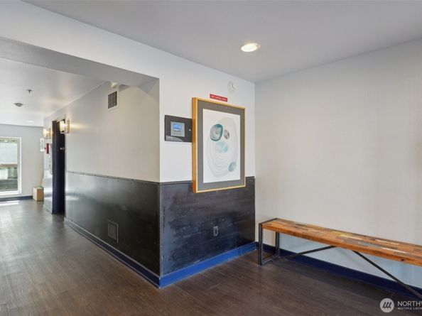 701 Galer Street 504, Seattle WA 98109