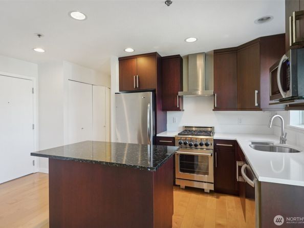 701 Galer Street 504, Seattle WA 98109