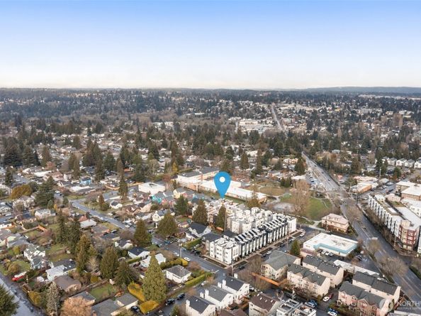 9223 A 14th Avenue NW, Seattle WA 98117