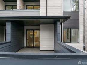 9223 A 14th Avenue NW, Seattle WA 98117