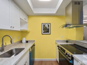 14605 NE 34th Street H12, Bellevue WA 98007