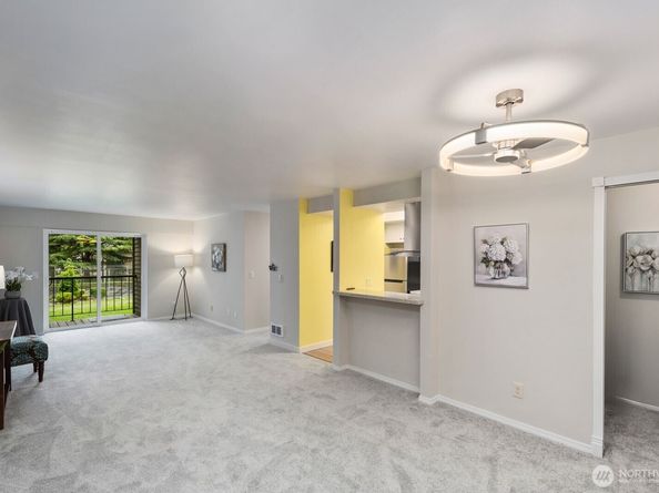 14605 NE 34th Street H12, Bellevue WA 98007