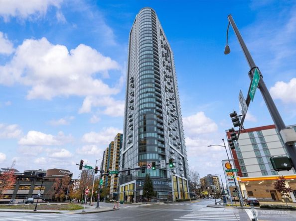 2510 6th Avenue 2410, Seattle WA 98121