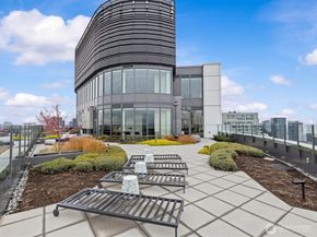 2510 6th Avenue 2410, Seattle WA 98121