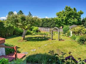 6921 39th Avenue SW, Seattle WA 98136